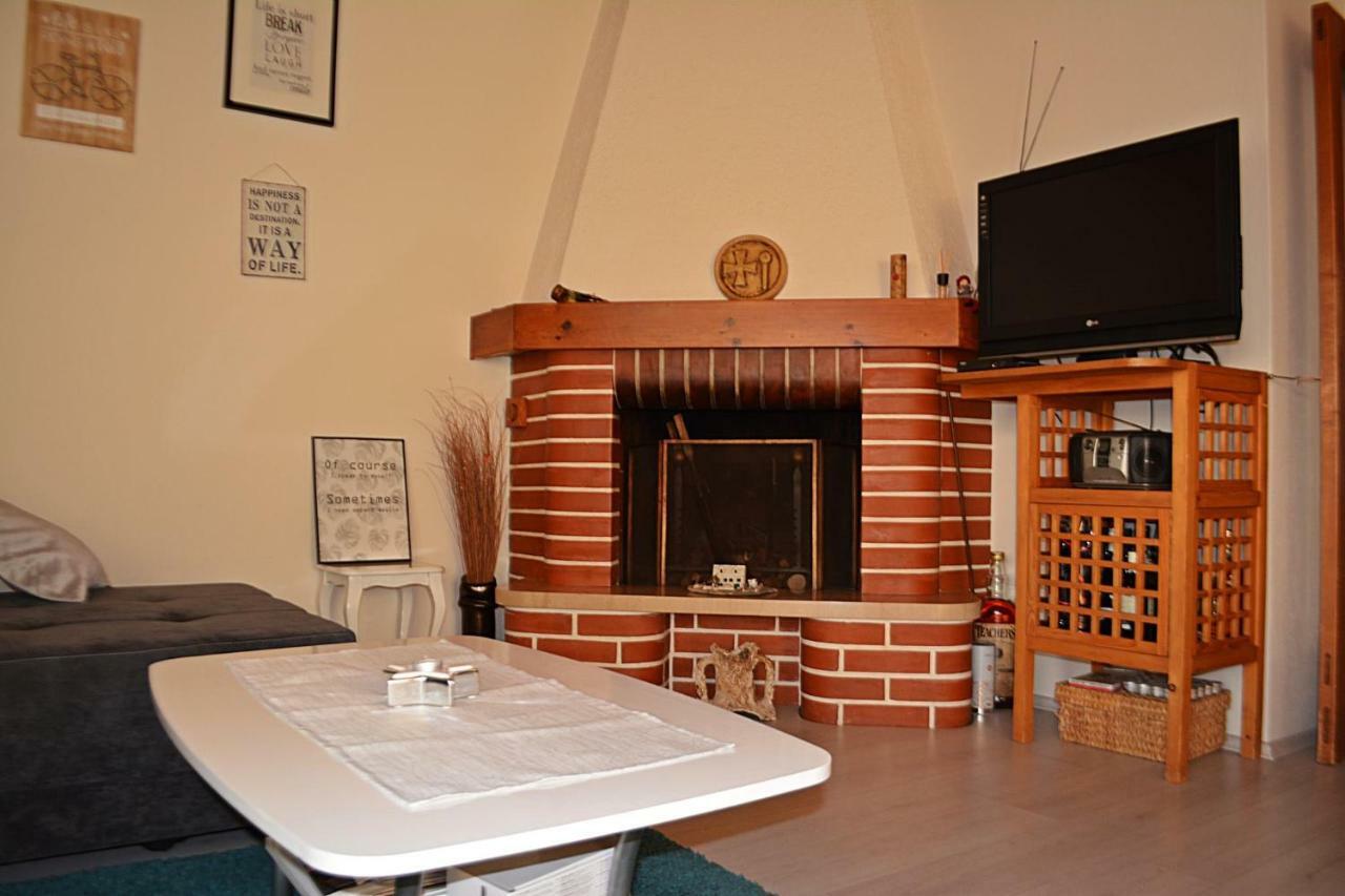 Cosy Sunset Apartment Omis Exterior photo